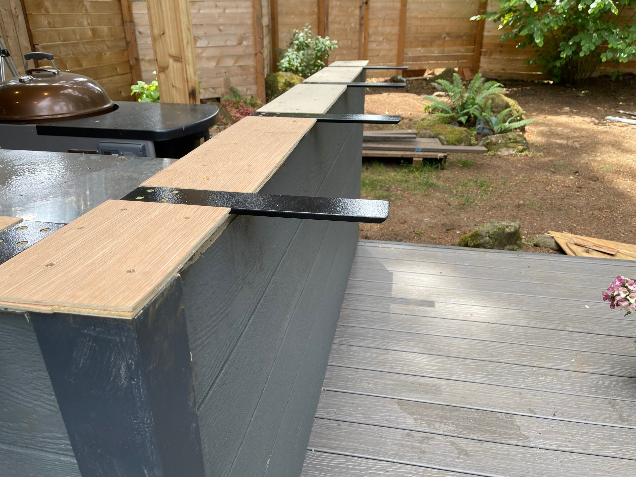 Top Mount Countertop Support Bracket