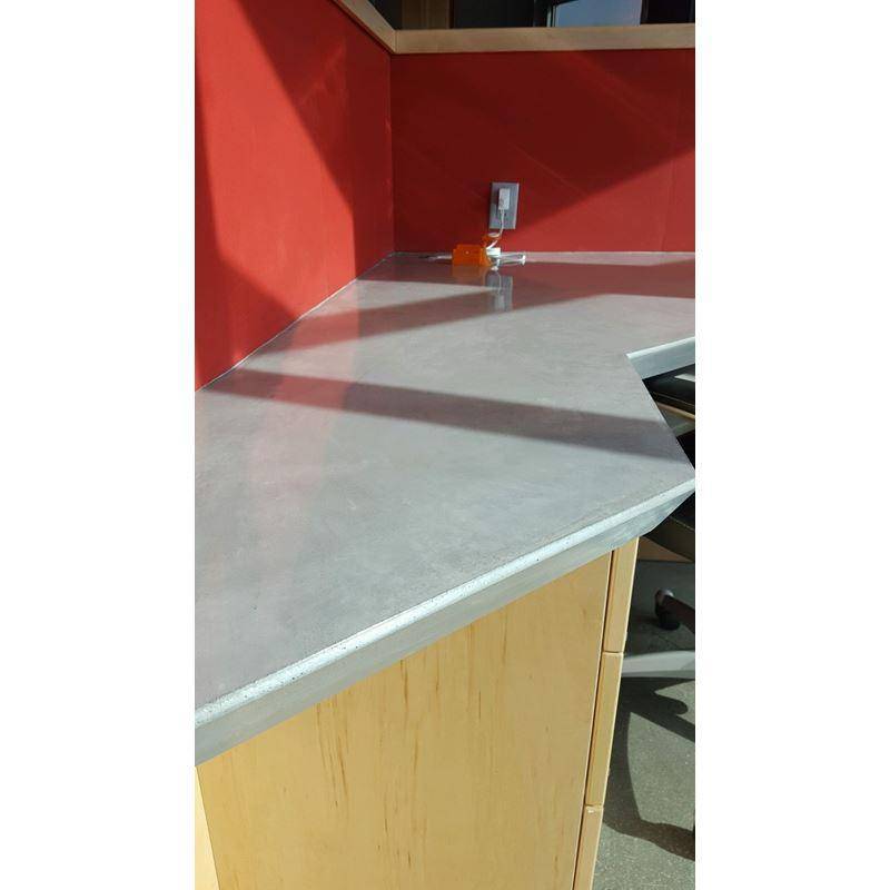 Modern Edge Countertop Form - Concrete Countertop Solutions